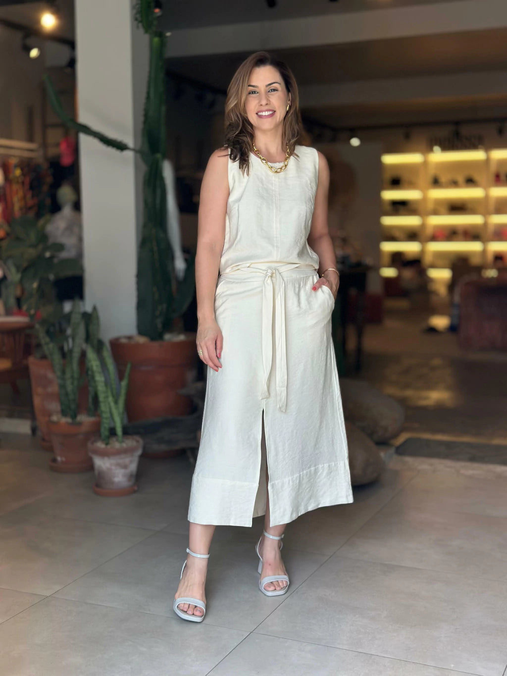 Conjunto Saia Midi Tecido