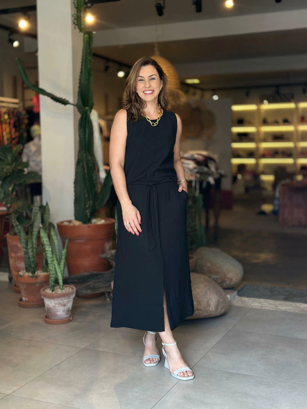 Conjunto Saia Midi Tecido