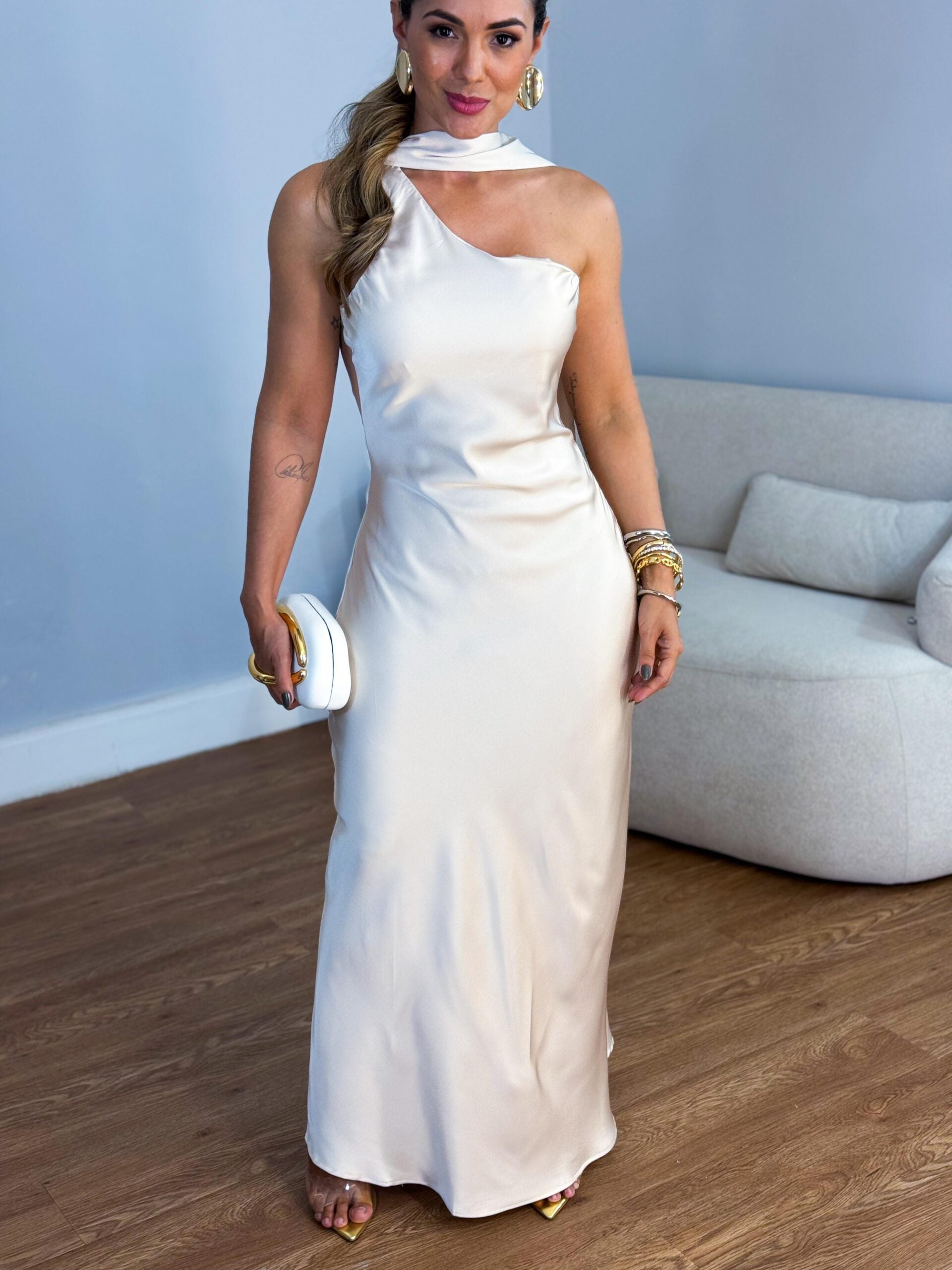 Vestido Cetim Midi – Use Lavyna